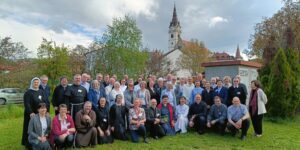 Řeholníci společně